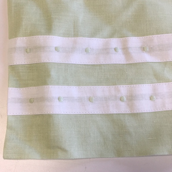 Clever Fingers Light Green Linen Pillow Cases (2) - Picture 5 of 6
